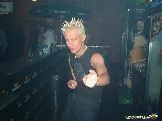 22.02.2003 – Mediahall Melle – Bild 5
