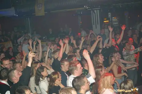 15.03.2003 – Arena Nienburg – Bild 8