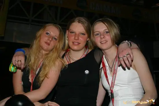 15.03.2003 – Arena Nienburg – Bild 77