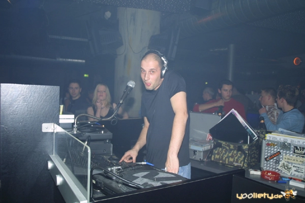 04.04.2003 – MEC Hannover – Bild 24