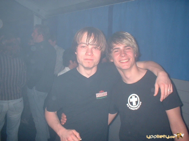 20.04.2003 – Sportplatz Hartum – Bild 7