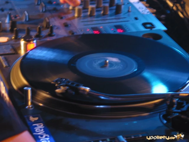 30.04.2003 – Mayday Dortmund – Bild 76