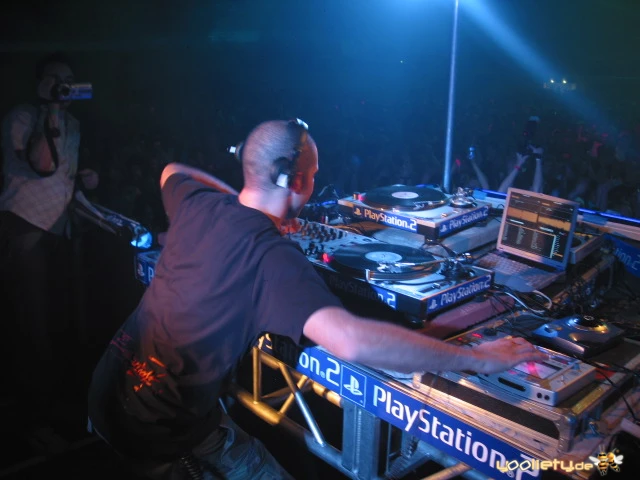 30.04.2003 – Mayday Dortmund – Bild 70