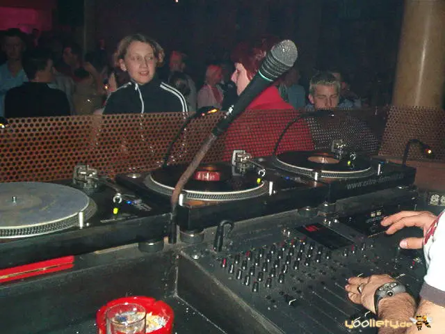 09.05.2003 – Extra – Bild 32