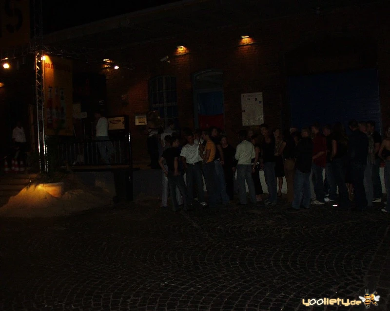 18.07.2003 – Gleis 9 Bremen – Bild 1