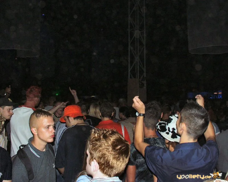 02.08.2003 – natureone – Bild 8