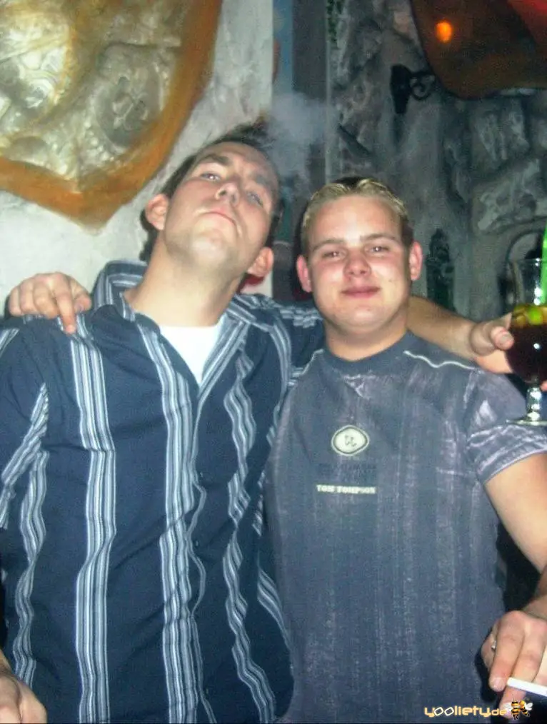 Ladies Cocktail Night – Tanzburg Wuzzzenstein