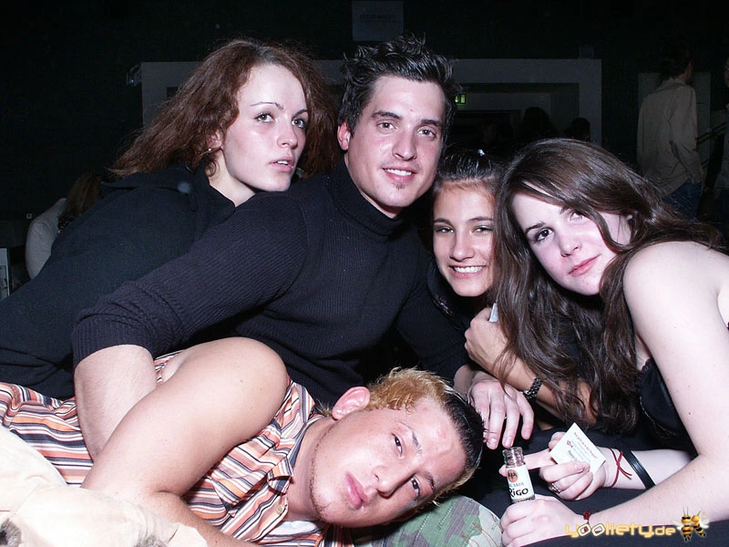 Michael Ammer präsentiert die Düsseldorfer Modelnacht – Nachtresidenz Düsseldorf