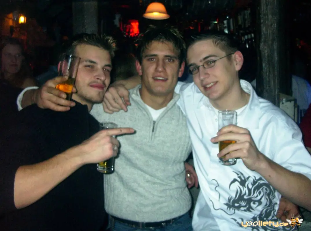 Single & 49 Cent Party – Tanzburg Wuzzzenstein